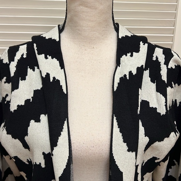 Rain + Rose Hooded Cardigan in Mocha Multi, Size Large, NWT - Picture 4 of 17